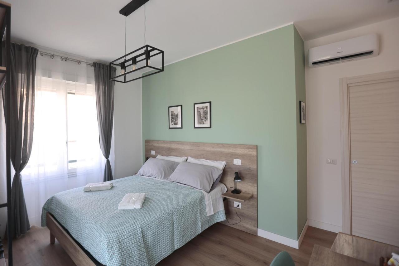 Angio Holiday Rooms ナポリ エクステリア 写真