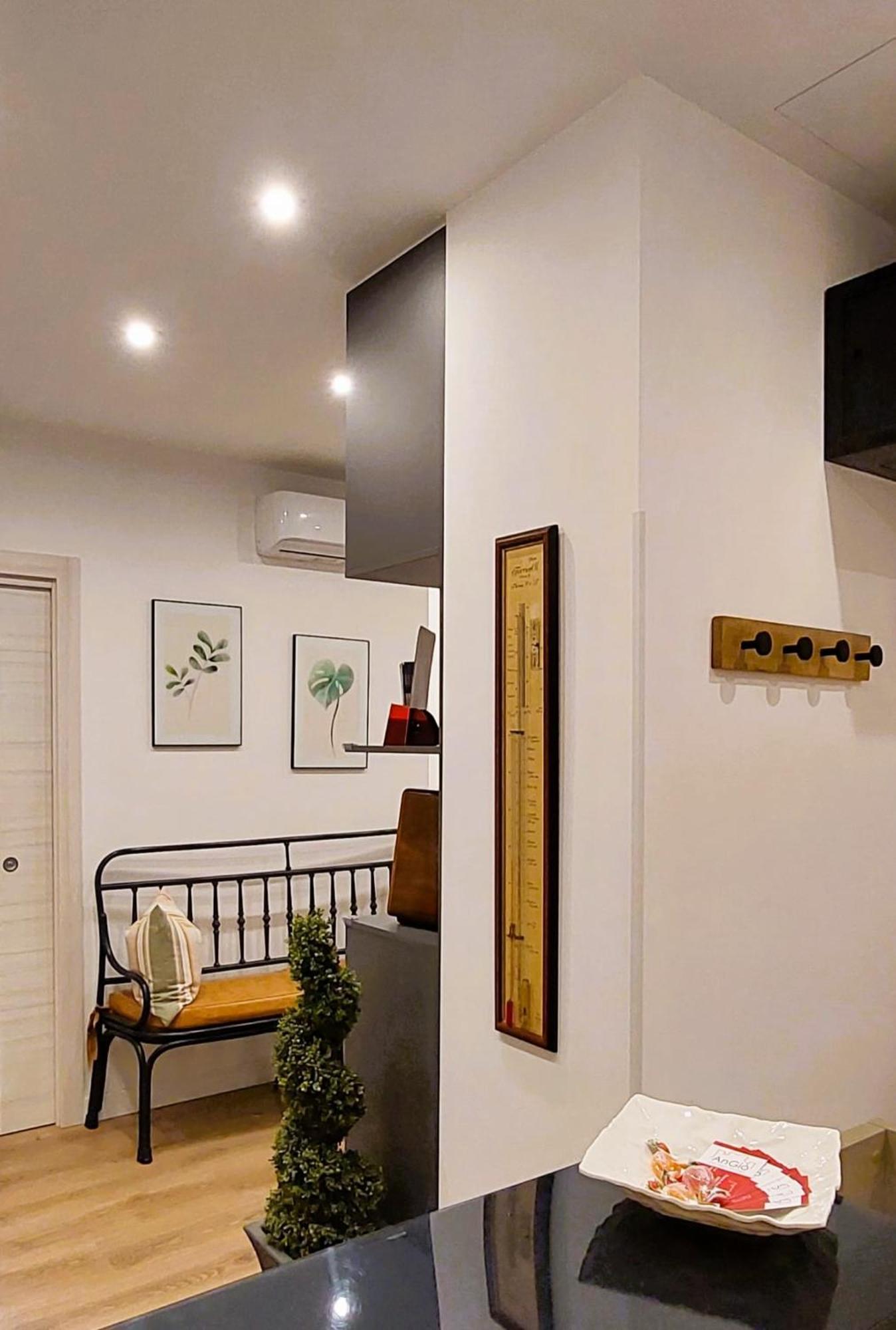 Angio Holiday Rooms ナポリ エクステリア 写真
